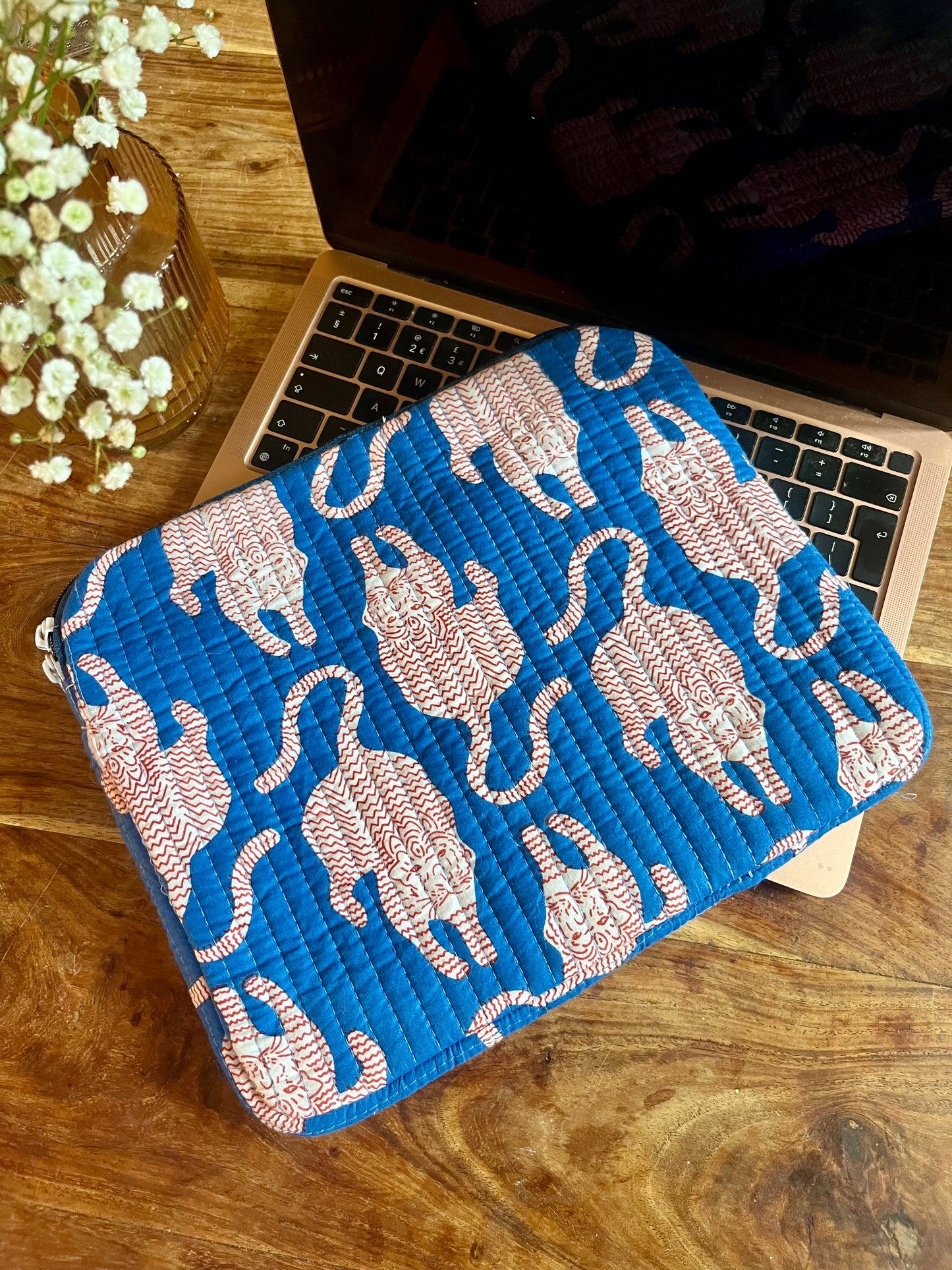 Tiger Laptop & Ipad cases